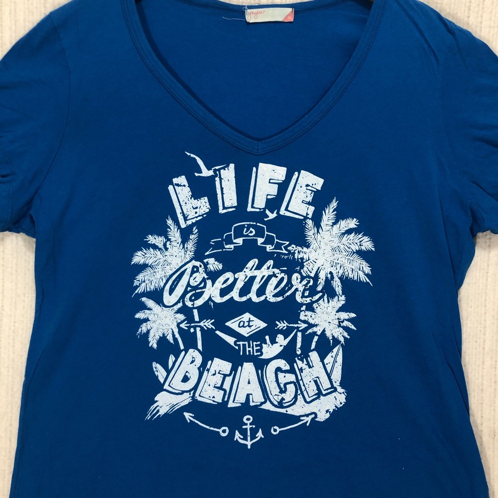 Grayson Women Blue Life is Better at the Beach Graphic V-Neck T-Shirt Size‎ 3X